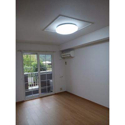 リヴィエールⅡ 103【管理NO：1-013290002-01030】 ★家具家電は申し込み後に搬入しますの物件写真2