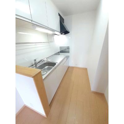 ロータス・ミカド 202【管理NO：1-016246101-02020】 ★家具家電は申し込み後に搬入します 2026年08月下旬入居可能の物件写真3
