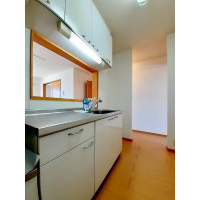 フェニックス唐山　Ｃ 202【管理NO：1-015012803-02020】 ★家具家電は申し込み後に搬入します★の物件写真3