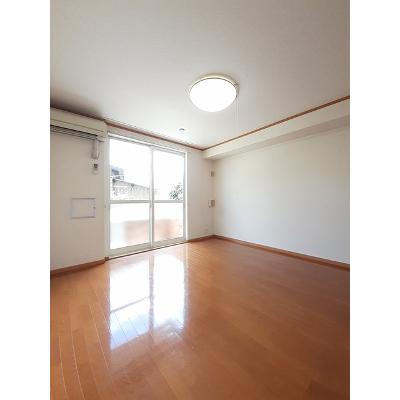 ミルトソレイユ 102【管理NO：1-013051801-01020】 ★家具家電は申し込み後に搬入します 2026年08月中旬入居可能の物件写真2