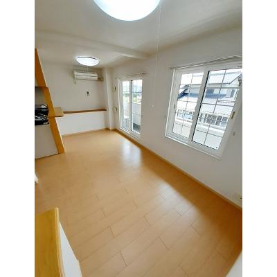 ジーラ・ソーレ　Ⅰ 203【管理NO：1-015488101-02030】 ★家具家電は申し込み後に搬入します 2026年08月中旬入居可能の物件写真2