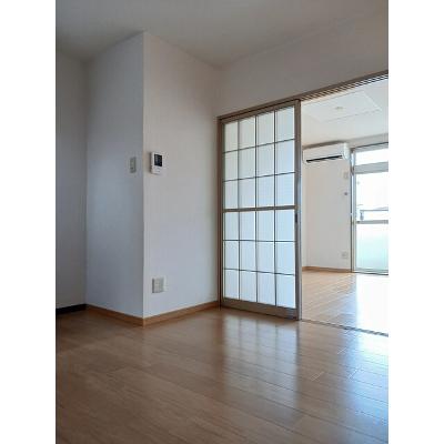 ニューシテイポエム 105【管理NO：1-005101201-01040】 ★家具家電は申し込み後に搬入します★の物件写真2