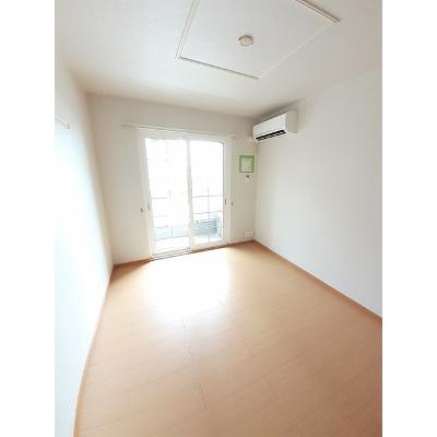 グローリアＡ 103【管理NO：1-014600401-01030】 ★家具家電は申し込み後に搬入します★ ★2026年11月下旬入居可能★の物件写真2