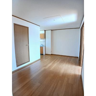 トゥ－・ル・モンドＡ 203【管理NO：1-010171001-02030】 ★家具家電は申し込み後に搬入します★の物件写真2