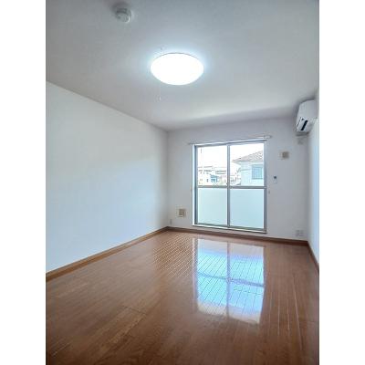 サンリット・フィオーレ 203【管理NO：1-014566401-02030】 ★家具家電は申し込み後に搬入します★の物件写真2
