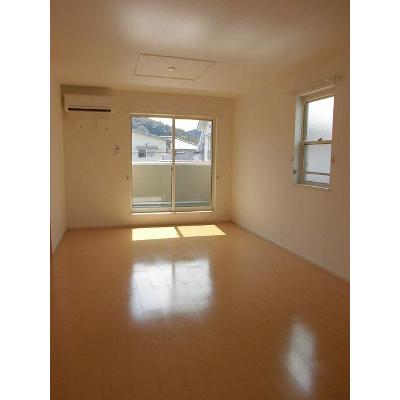 パストラル若宮 201【管理NO：1-017595001-02010】 ★家具家電は申し込み後に搬入します 2026年08月下旬入居可能の物件写真2