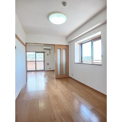 ペスカ　フィオーレ 807【管理NO：1-012657801-08070】 ★家具家電は申し込み後に搬入します★の物件写真2