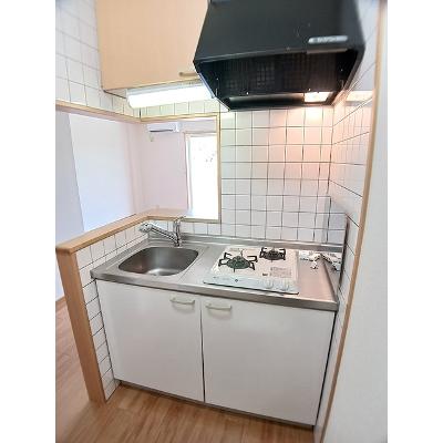メゾン・ド・プラティークＡ 103【管理NO：1-013456501-01030】 ★家具家電は申し込み後に搬入します★の物件写真3