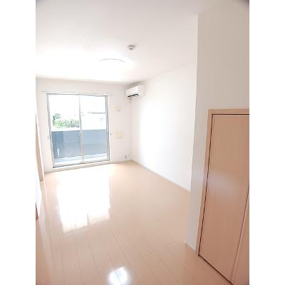 アンソレイエ 102【管理NO：1-018762201-01020】 ★家具家電は申し込み後に搬入します 2026年08月上旬入居可能の物件写真2