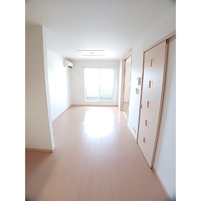サン　プレーヌＢ 202【管理NO：1-016928902-02020】 ★家具家電は申し込み後に搬入します★の物件写真2