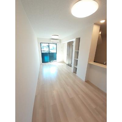 フォルトゥーナ 102【管理NO：1-027381001-01020】 2026年08月下旬入居可能の物件写真2