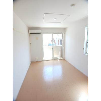 センプレ　ヴェルデⅢ 101【管理NO：1-017472001-01010】 ★家具家電は申し込み後に搬入します★ ★2026年08月下旬入居可能★の物件写真2