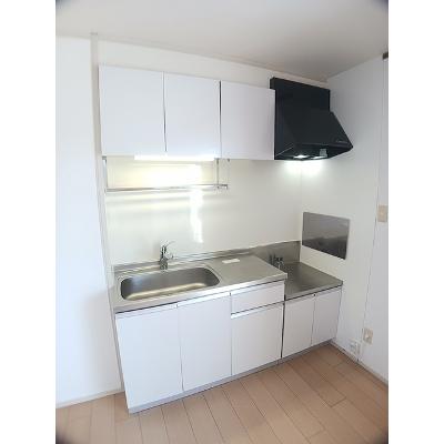 ファミール村松 201【管理NO：1-007299701-02010】 ★家具家電は申し込み後に搬入します★ ★2026年09月上旬入居可能★の物件写真3