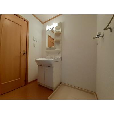 サモア　Ⅲ 204【管理NO：1-011692603-02040】 ★家具家電は申し込み後に搬入します 2026年07月下旬入居可能の物件写真6