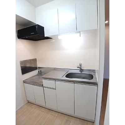 アプリコット　Ⅲ 204【管理NO：1-021298301-02040】 ★家具家電は申し込み後に搬入します★の物件写真3