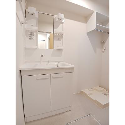 アプリコット　Ⅲ 204【管理NO：1-021298301-02040】 ★家具家電は申し込み後に搬入します★の物件写真6