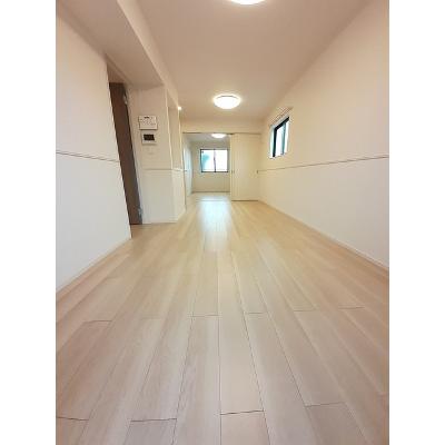 ローズマリー 205【管理NO：1-027499901-02050】 2026年08月中旬入居可能の物件写真2