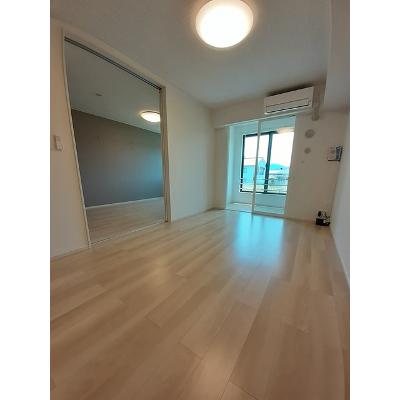 リラ　クオーレ　Ⅱ 104【管理NO：1-027377401-01040】 ★家具家電は申し込み後に搬入しますの物件写真2