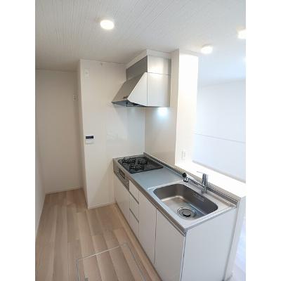 エヴァンジェル・Ⅰ 101【管理NO：1-026949001-01010】 ★家具家電は申し込み後に搬入します★の物件写真3
