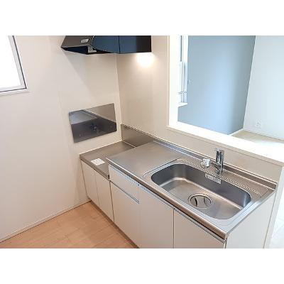 アモーレ 201【管理NO：1-022371001-02010】 ★家具家電は申し込み後に搬入します★の物件写真3