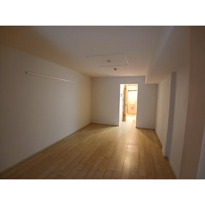 メゾン中田出井 103【管理NO：1-019640901-01030】 ★家具家電は申し込み後に搬入しますの物件写真2