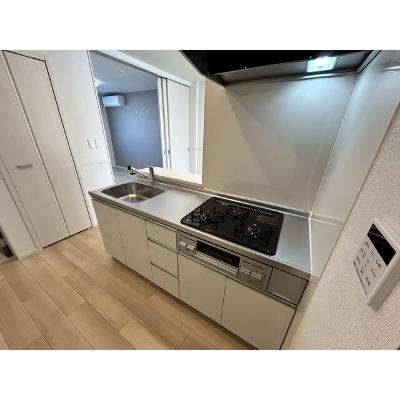 アンジェロⅢ 103【管理NO：1-027655303-01030】 ★家具家電は申し込み後に搬入します 2026年08月下旬入居可能の物件写真3