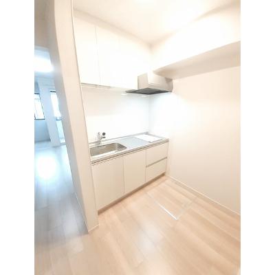 ＣＬＯＶＥ　－　Ⅰ 102【管理NO：1-027114101-01020】 ★家具家電は申し込み後に搬入します 2026年08月中旬入居可能の物件写真3