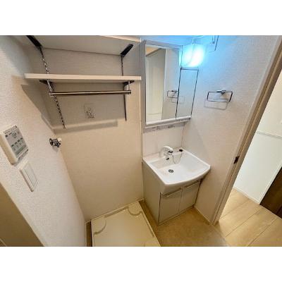ファミーリエ 103【管理NO：1-028140701-01030】 ★家具家電は申し込み後に搬入します★の物件写真6