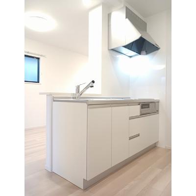 モーンガータ　Ａ 203【管理NO：1-027235601-02030】 ★家具家電は申し込み後に搬入します 2026年07月下旬入居可能の物件写真3