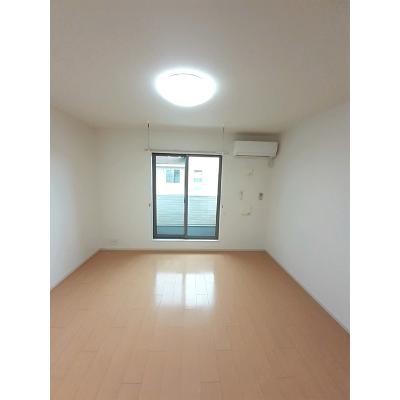 ブリーゼ　Ⅱ 201【管理NO：1-021004701-02010】 ★家具家電は申し込み後に搬入します 2026年07月下旬入居可能の物件写真2