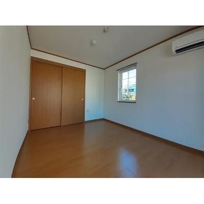 ヴェルカーザⅡ 103【管理NO：1-010313902-01030】 ★家具家電は申し込み後に搬入します★の物件写真2