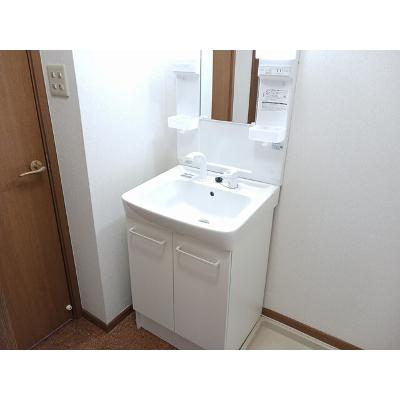 ヴェルカーザⅡ 103【管理NO：1-010313902-01030】 ★家具家電は申し込み後に搬入します★の物件写真6
