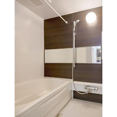 アメリ 102【管理NO：1-021659001-01020】 ★家具家電は申し込み後に搬入しますの物件写真4