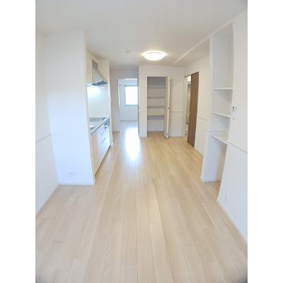 ハイバリースクエア田原 205【管理NO：1-027403401-02040】 ★家具家電は申し込み後に搬入します★の物件写真2