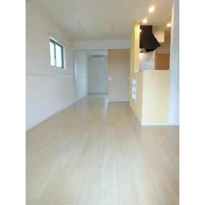 ロイヤル　ウエストＢ 201【管理NO：1-021085302-02010】 ★家具家電は申し込み後に搬入します 2026年08月下旬入居可能の物件写真2