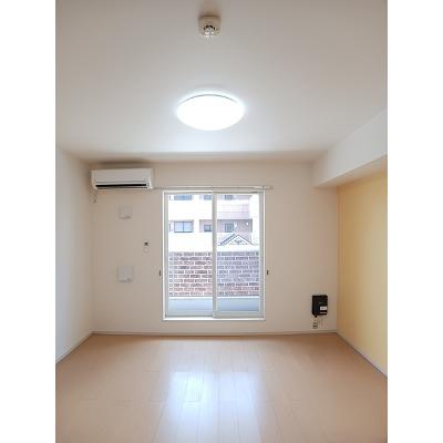 メゾンプラシード 203【管理NO：1-019328301-02030】 ★家具家電は申し込み後に搬入します★の物件写真2