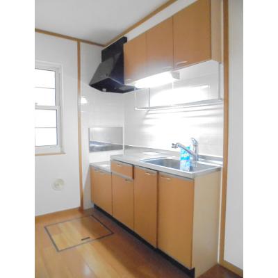 ラ．ファミリア　Α 101【管理NO：1-011841301-01010】 ★家具家電は申し込み後に搬入します 2026年08月中旬入居可能の物件写真3