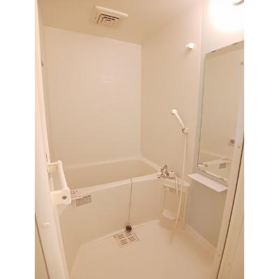 アドラブール 203【管理NO：1-012719101-02030】 ★家具家電は申し込み後に搬入します 2026年08月上旬入居可能の物件写真4
