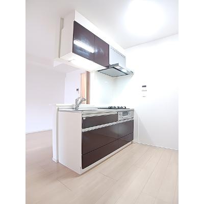 ベラルーチェ 303【管理NO：1-023493301-03030】 ★家具家電は申し込み後に搬入します 2026年07月下旬入居可能の物件写真3