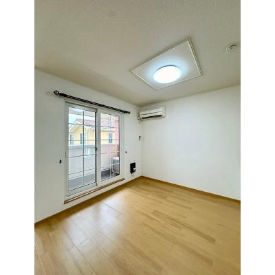 アルドーレ　ウーノ 202【管理NO：1-014083701-02020】 ★家具家電は申し込み後に搬入しますの物件写真2