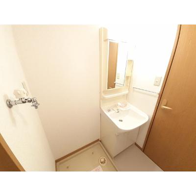 ドゥジエ－ム　シマ 301【管理NO：1-011417301-03010】 ★家具家電は申し込み後に搬入します 2026年08月上旬入居可能の物件写真6
