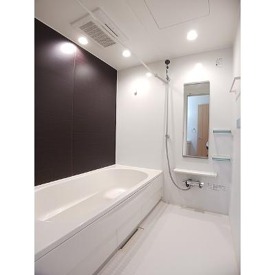 ルフナ　Ⅱ 205【管理NO：1-024990302-02040】 ★家具家電は申し込み後に搬入します★の物件写真4