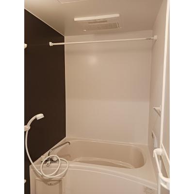 リノ小松原　Ⅲ 203【管理NO：1-020471203-02030】 ★家具家電は申し込み後に搬入します★の物件写真4