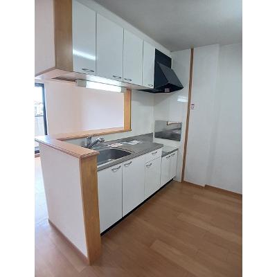 フォーリストＴＳ 201【管理NO：1-015239301-02010】 ★家具家電は申し込み後に搬入します★の物件写真3
