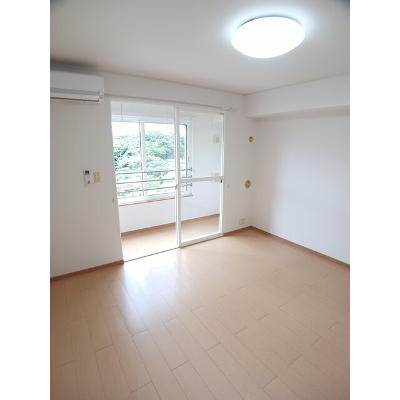 ラック　ヴィラⅡ　Ｂ 201【管理NO：1-014983702-02010】 ★家具家電は申し込み後に搬入します★の物件写真2