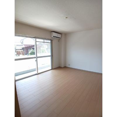 リードハイツ 107【管理NO：1-099461501-01070】 ★家具家電は申し込み後に搬入しますの物件写真2