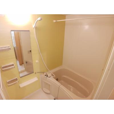 プランタンコートⅤ 101【管理NO：1-019891301-01010】 ★家具家電は申し込み後に搬入します★の物件写真4