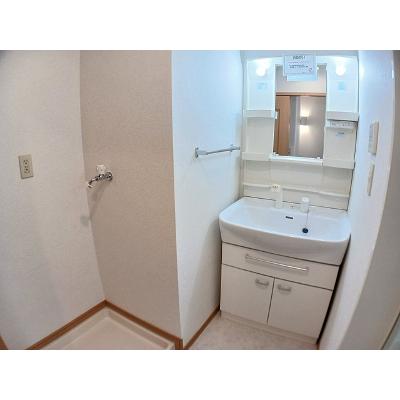 カレントハウス 205【管理NO：1-013831201-02040】 ★家具家電は申し込み後に搬入します★の物件写真6