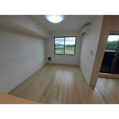 ソレイユ須恵 202【管理NO：1-025709801-02020】 ★家具家電は申し込み後に搬入します 2026年07月下旬入居可能の物件写真2