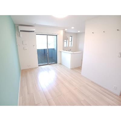 ラポールⅥ 205【管理NO：1-026841301-02050】 ★家具家電は申し込み後に搬入しますの物件写真2
